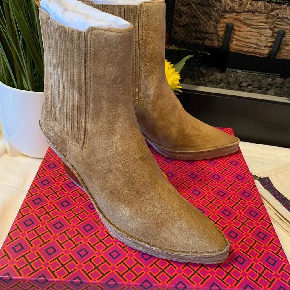 NWT TORY BURCH LILA HEELED ANKLE BOOT